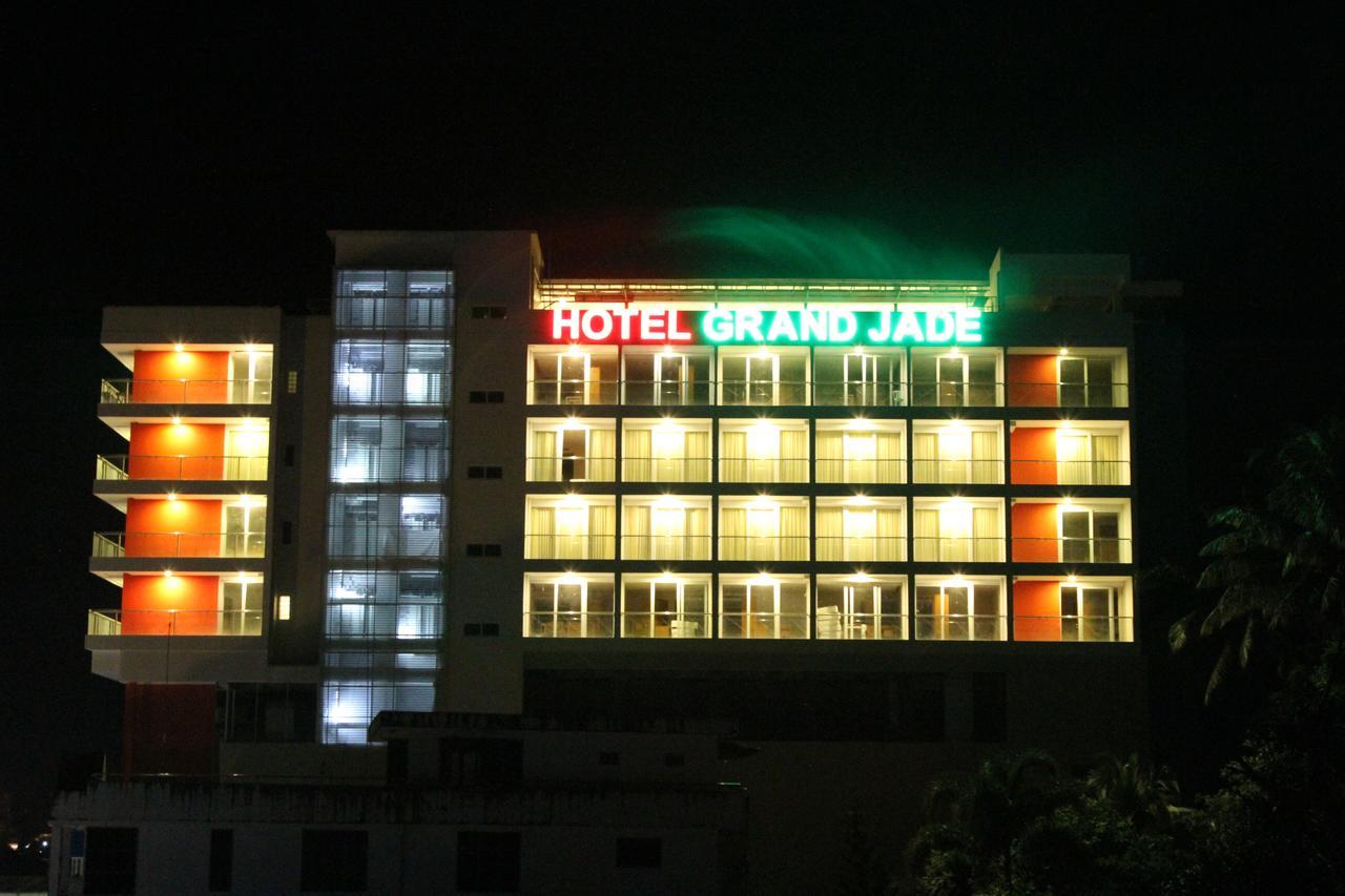 Grand Jade Hostel Myeik Dış mekan fotoğraf